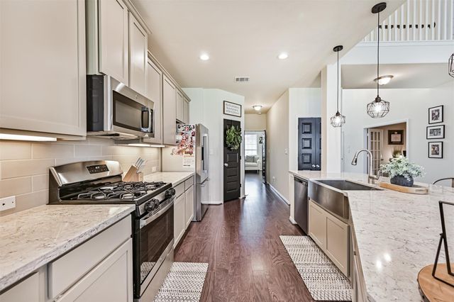 5714 Ashland Lane, Pasadena, TX 77505