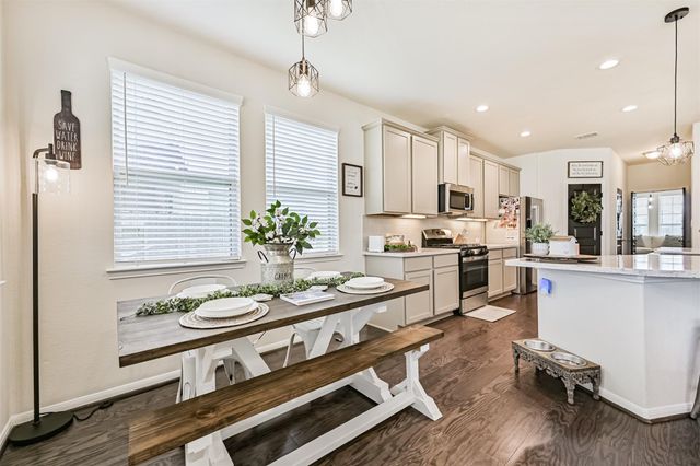 5714 Ashland Lane, Pasadena, TX 77505