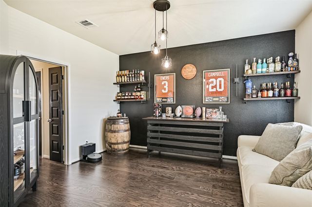 5714 Ashland Lane, Pasadena, TX 77505