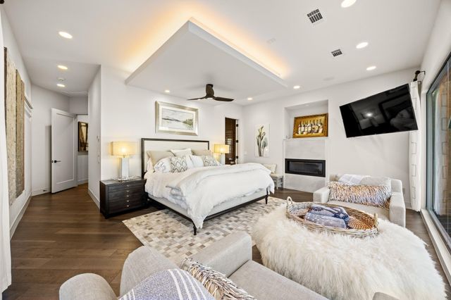 101 Harbor Light BLVD, Horseshoe Bay, TX 78657