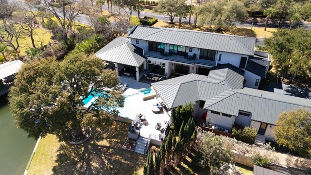 101 Harbor Light BLVD, Horseshoe Bay, TX 78657