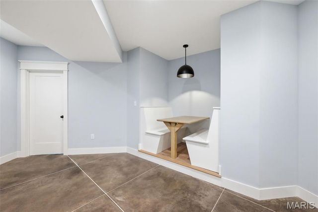 100 Chapel Grove Court, Wentzville, MO 63385