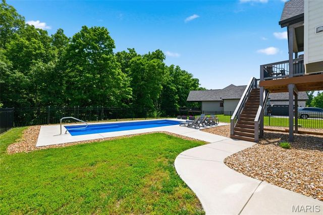 100 Chapel Grove Court, Wentzville, MO 63385