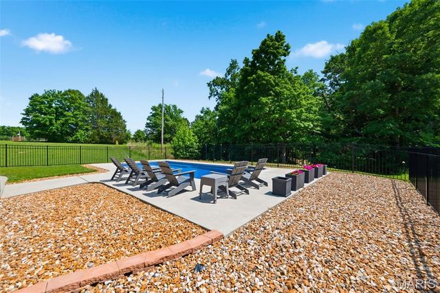 100 Chapel Grove Court, Wentzville, MO 63385