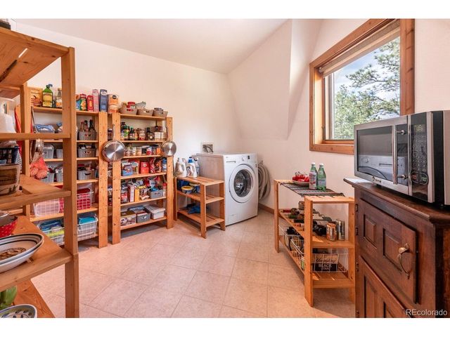 23490 Spirit Mountain Dr, Aguilar, CO 81020