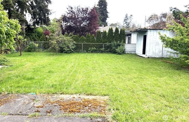 18225 45th Avenue S, Seatac, WA 98188