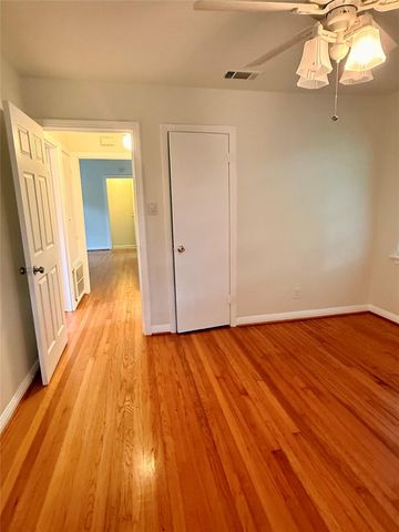 7018 Alder Drive 3, Houston, TX 77081