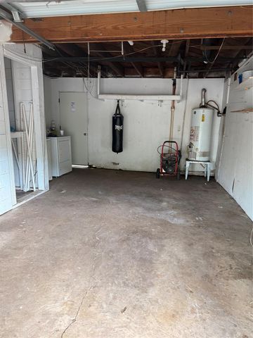 7018 Alder Drive 3, Houston, TX 77081