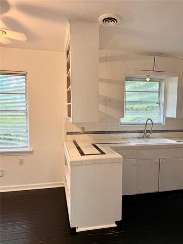 7018 Alder Drive 3, Houston, TX 77081