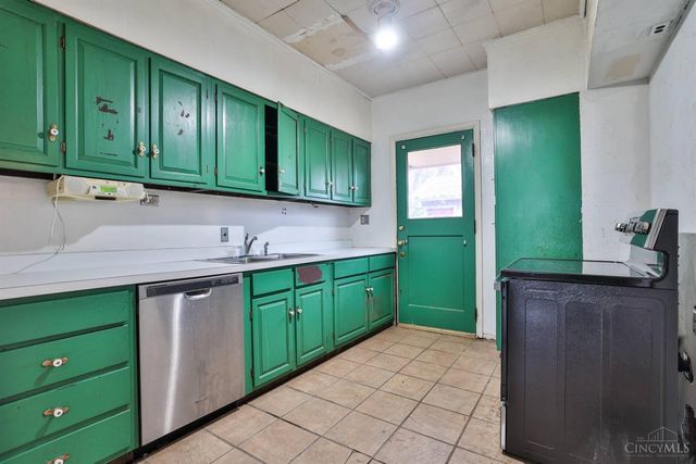 3267 Nash Avenue, Cincinnati, OH 45226