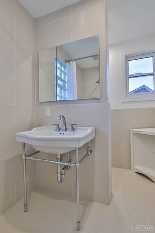 3267 Nash Avenue, Cincinnati, OH 45226