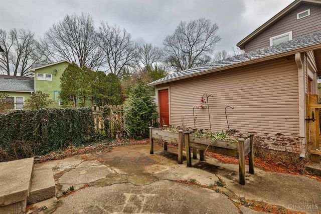 3267 Nash Avenue, Cincinnati, OH 45226