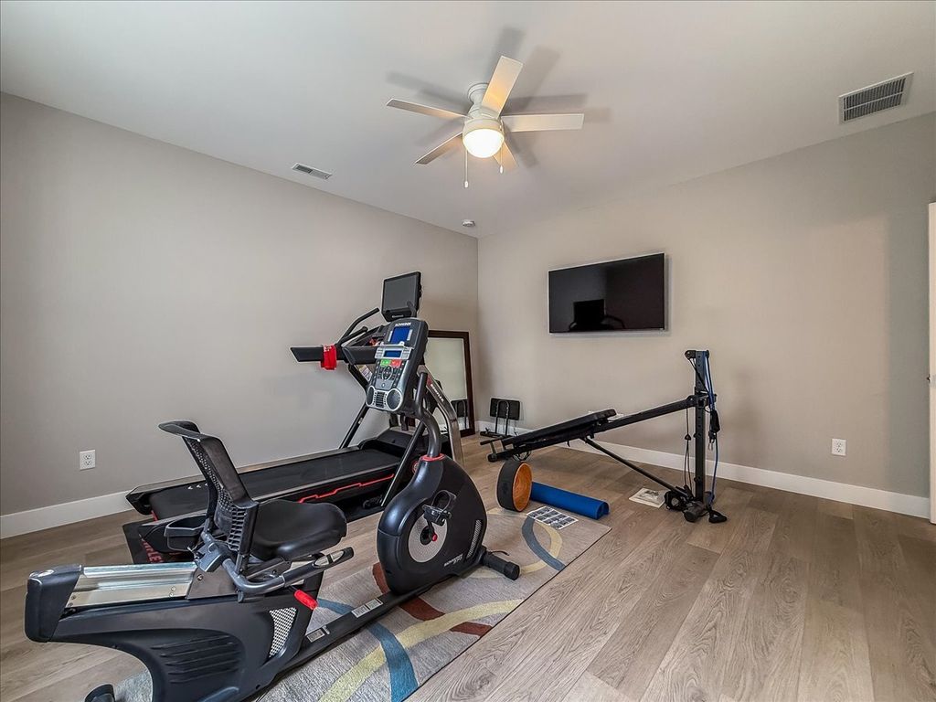Image 28 of property listing at 506 Silver Lake Court, Savoy, IL 61874