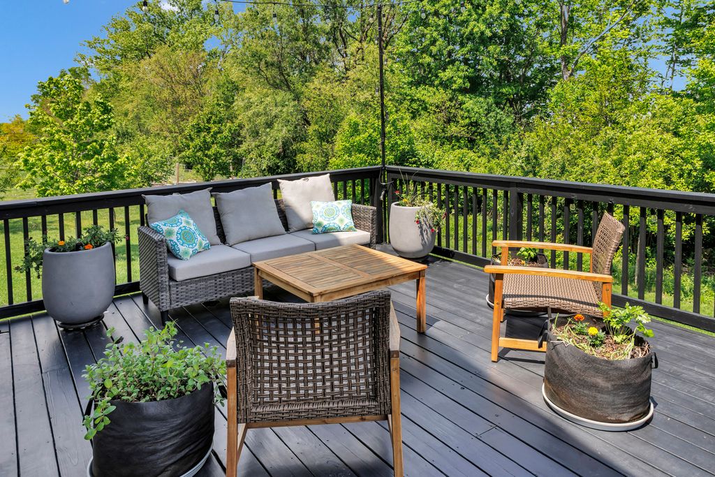 Image 37 of property listing at 506 Silver Lake Court, Savoy, IL 61874