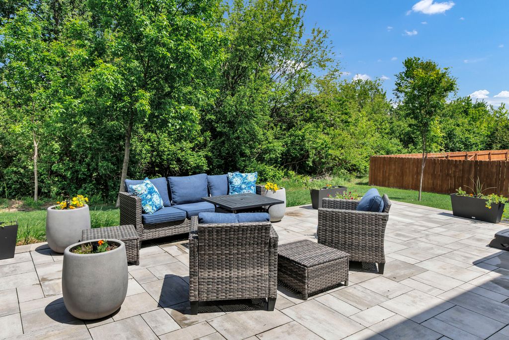 Image 38 of property listing at 506 Silver Lake Court, Savoy, IL 61874
