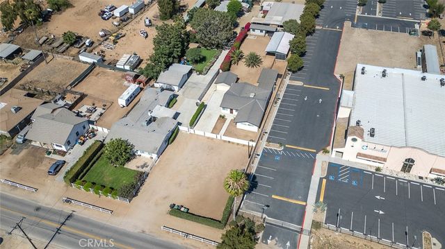 3717 Corona Avenue, Norco, CA 92860