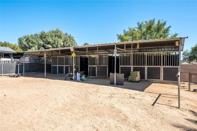 3717 Corona Avenue, Norco, CA 92860