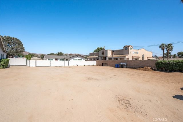 3717 Corona Avenue, Norco, CA 92860