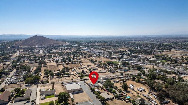 3717 Corona Avenue, Norco, CA 92860
