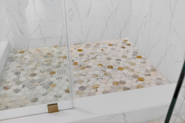 11427 EMERALD SHORE DRIVE, Riverview, FL 33579