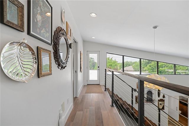 4717 CANAAN LAKE Circle, Kansas City, KS 66109