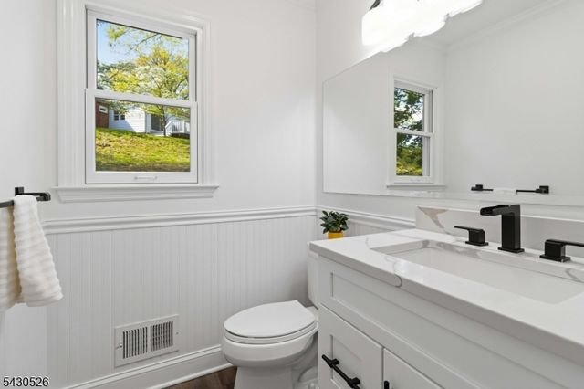 66 Hillcrest Ave, Morris Twp., NJ 07960