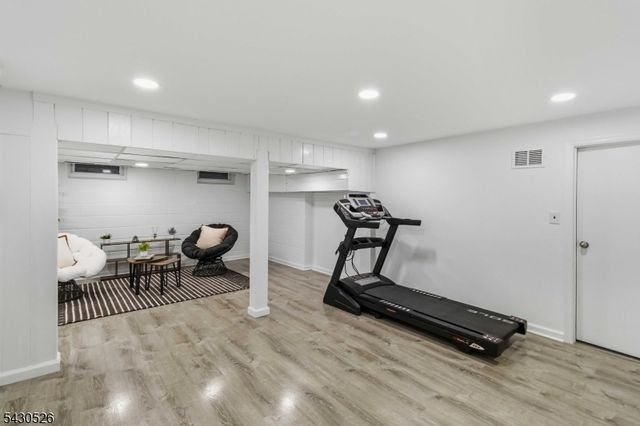 66 Hillcrest Ave, Morris Twp., NJ 07960