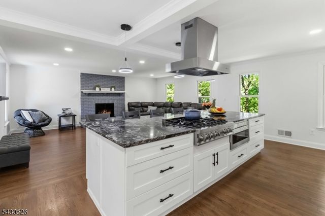 66 Hillcrest Ave, Morris Twp., NJ 07960