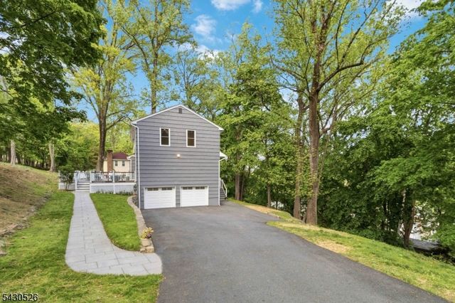 66 Hillcrest Ave, Morris Twp., NJ 07960