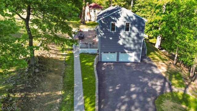 66 Hillcrest Ave, Morris Twp., NJ 07960