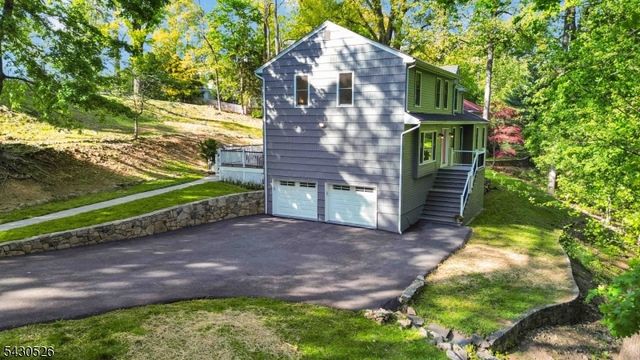 66 Hillcrest Ave, Morris Twp., NJ 07960