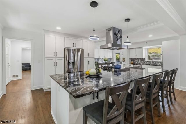66 Hillcrest Ave, Morris Twp., NJ 07960