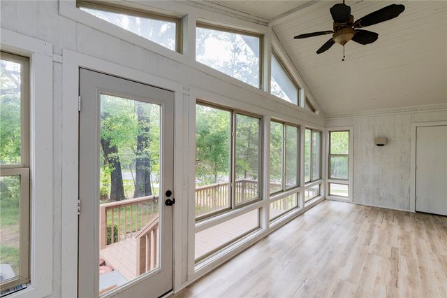 4 Everette Lane, Bella Vista, AR 72714