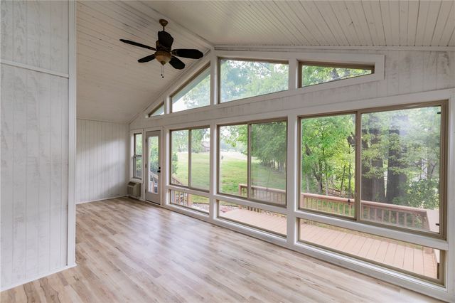 4 Everette Lane, Bella Vista, AR 72714