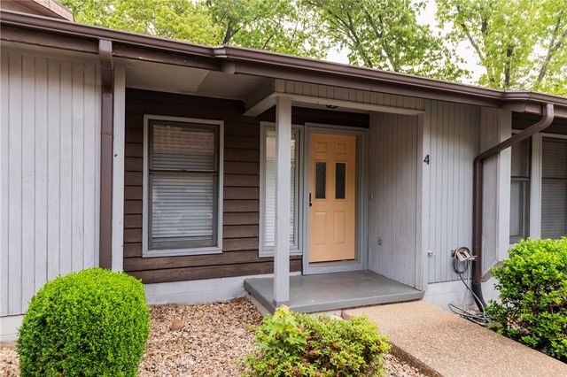 4 Everette Lane, Bella Vista, AR 72714