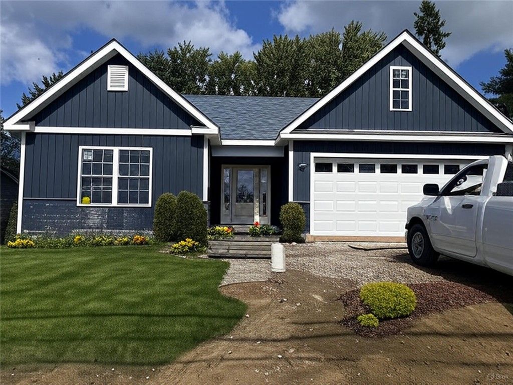 1118 Longvue Ave, Hopewell Twp, PA 15001