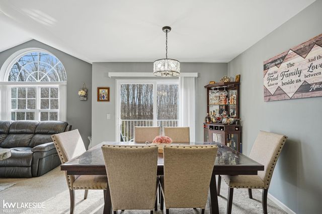 21972 Aberdeen Drive, Macomb Twp, MI 48042