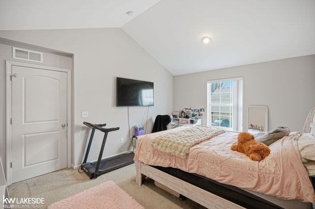 21972 Aberdeen Drive, Macomb Twp, MI 48042