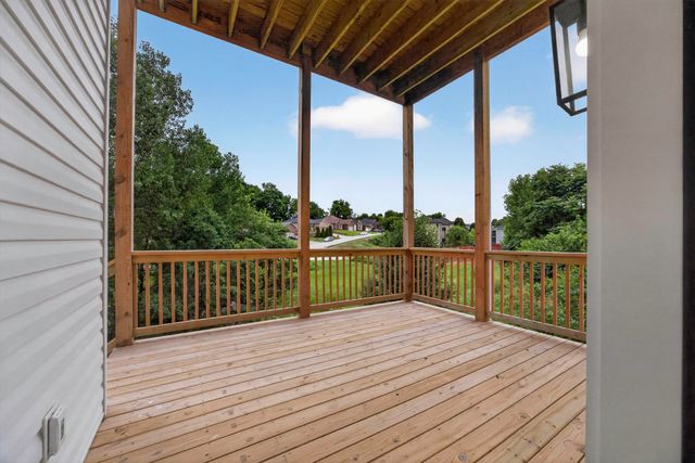 845 S Black Sands Avenue, Nixa, MO 65714