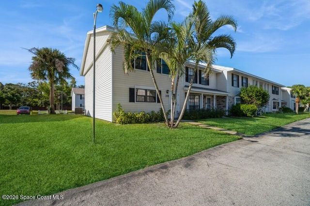 2018 Manor Drive NE, Palm Bay, FL 32905