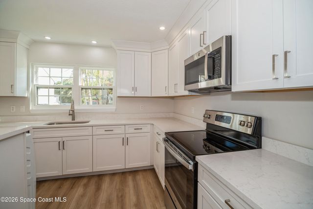 2018 Manor Drive NE, Palm Bay, FL 32905