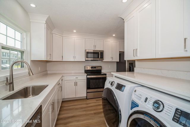 2018 Manor Drive NE, Palm Bay, FL 32905