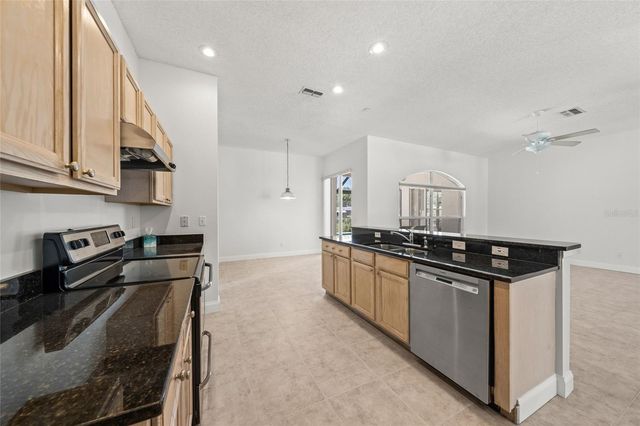 111 41ST STREET NE, Bradenton, FL 34208