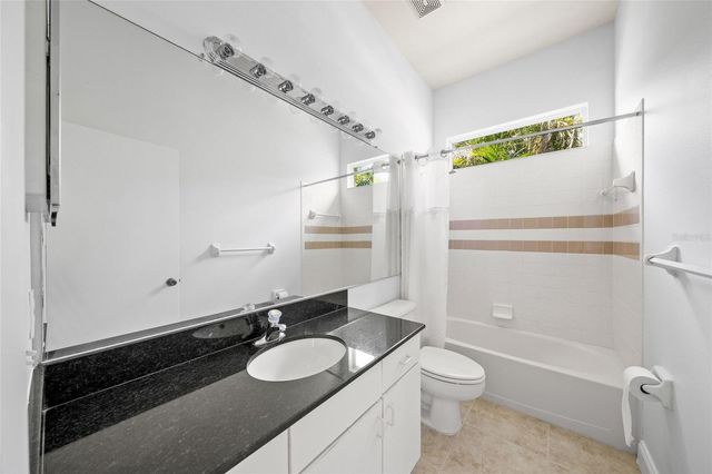 111 41ST STREET NE, Bradenton, FL 34208