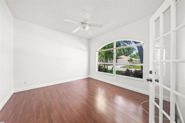 111 41ST STREET NE, Bradenton, FL 34208