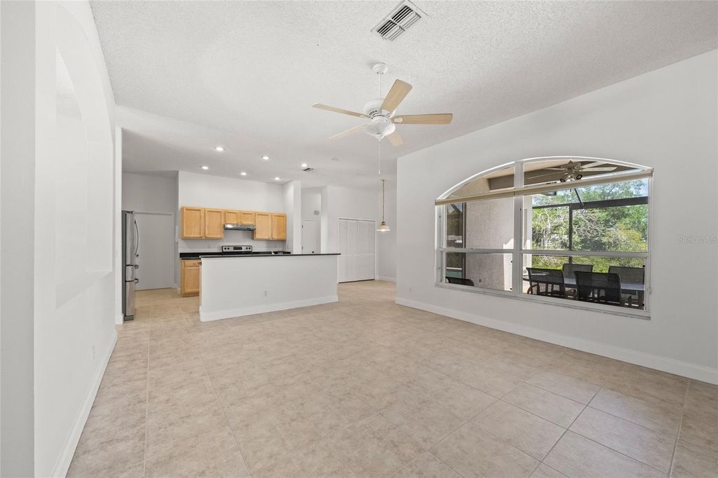 Image 21 of property listing at 111 41ST STREET NE, Bradenton, FL 34208