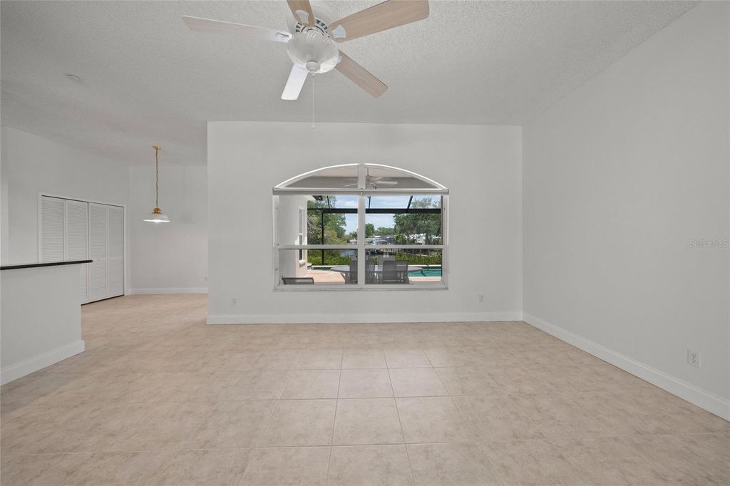 Image 29 of property listing at 111 41ST STREET NE, Bradenton, FL 34208