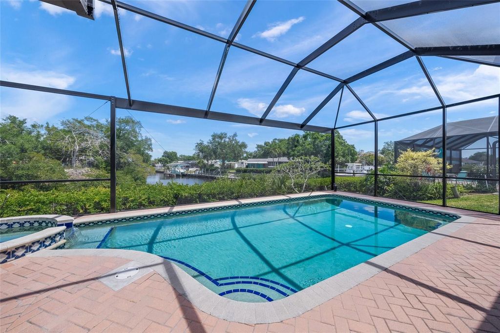 Image 54 of property listing at 111 41ST STREET NE, Bradenton, FL 34208