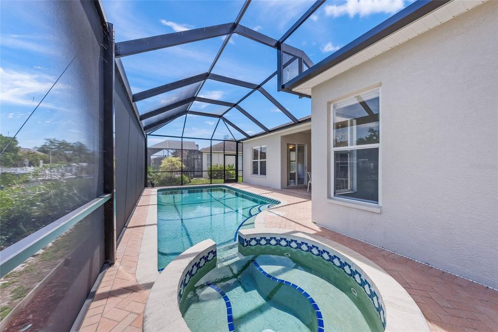 Image 55 of property listing at 111 41ST STREET NE, Bradenton, FL 34208