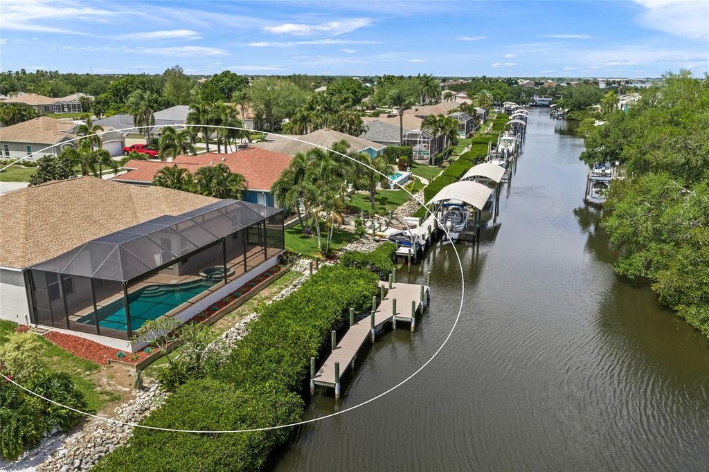 Image 62 of property listing at 111 41ST STREET NE, Bradenton, FL 34208
